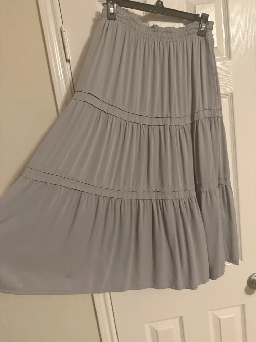 tea n rose Gray Tiered Maxi Skirt